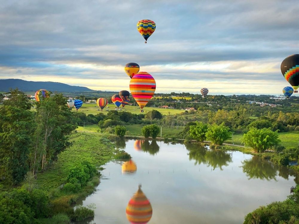 Passeio de balão: paisagens de tirar o fôlego com uma visão 360º 1