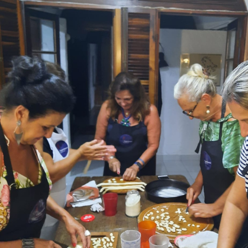 Coloque as mãos na massa: Aprenda a fazer massas italianas incríveis através de uma imersão na cultura e culinária italiana! 2