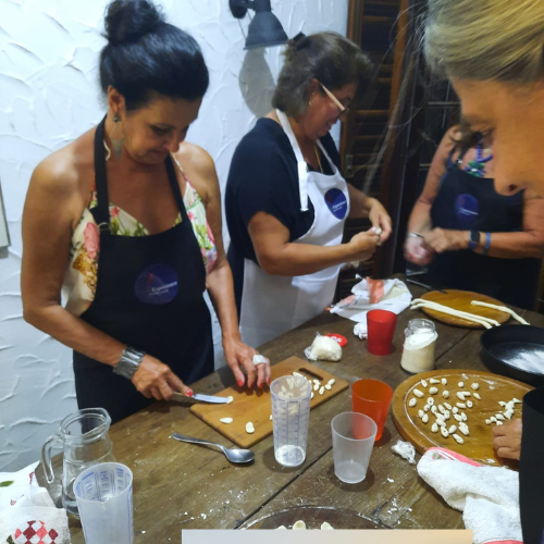 Coloque as mãos na massa: Aprenda a fazer massas italianas incríveis através de uma imersão na cultura e culinária italiana! 3