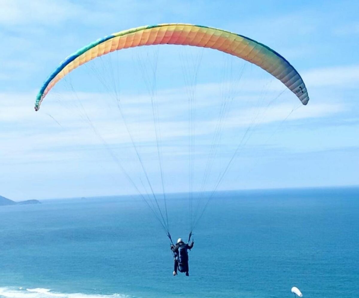 Voo de parapente em Florianópolis! Emoção, adrenalina e muitas vistas lindas da altura! 3
