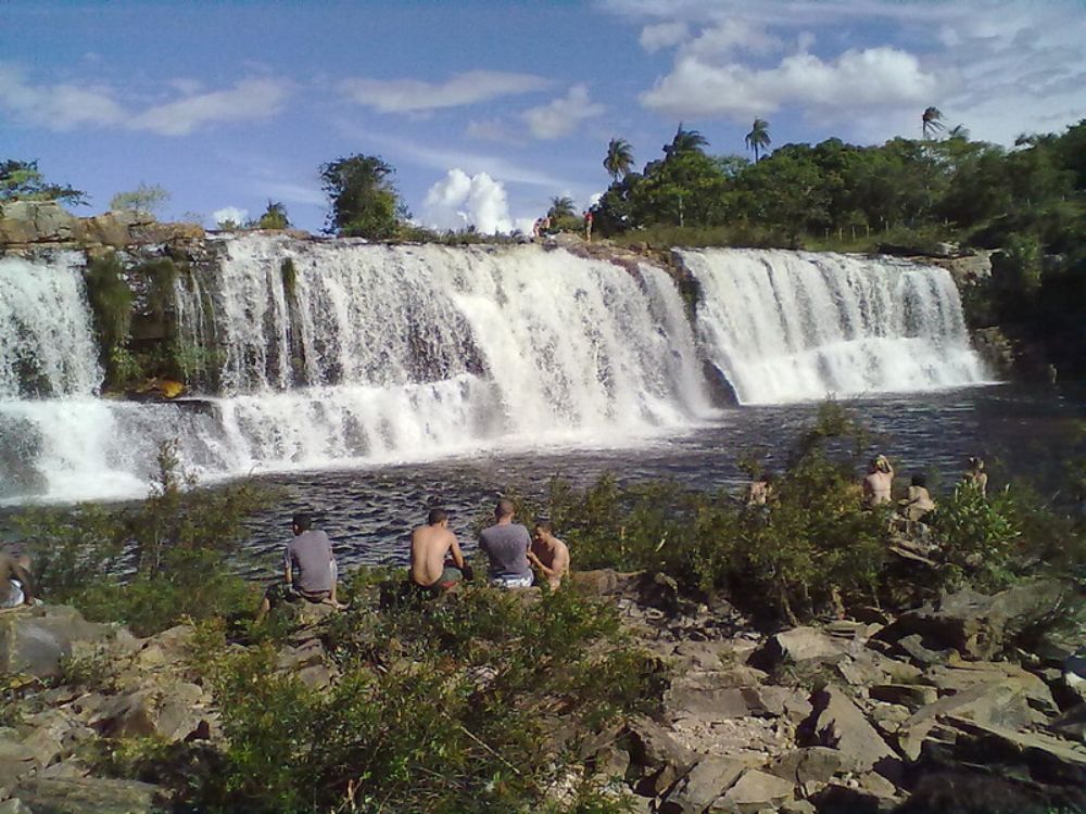 Surpreenda-se com a beleza natural da Cachoeira Grande! 2