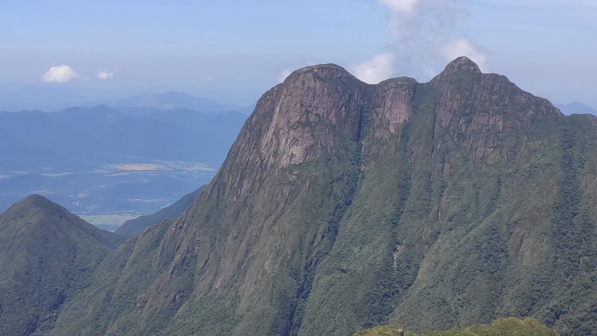 Pico Caratuva - conheça a 2° maior montanha do Sul do Brasil 2