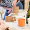 Modelando com Sabor, uma experiência inesquecível de cerâmica e vinho!
