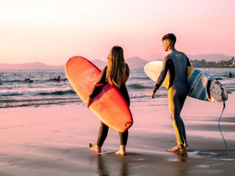 Surf & English para duplacasal Let's surf na crista da onda