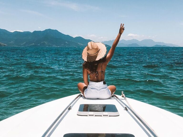 Explore as Maravilhas de Angra dos Reis e Ilha Grande com Almoço à Beira-Mar rio de janeiro