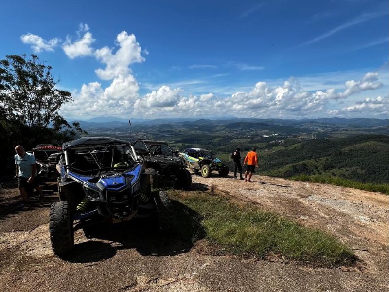 UTV Off-road na Pedra do Coração: Aventura Sobre Quatro Rodas até 3 pessoas 9