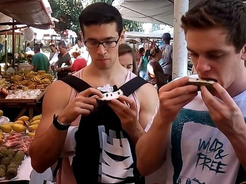 Degustação de Frutas e Passeio Guiado pelo Mercado no Rio: Mais de 15 Sabores Exóticos - Imagem 4