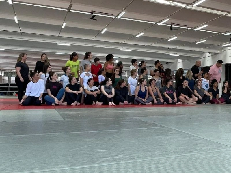 Workshop Prático de Defesa Pessoal para Mulheres – Grupos até 30 Pessoas - Imagem 3
