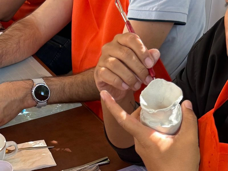 Workshop de Modelagem em Cerâmica Fria: Arte e Criação