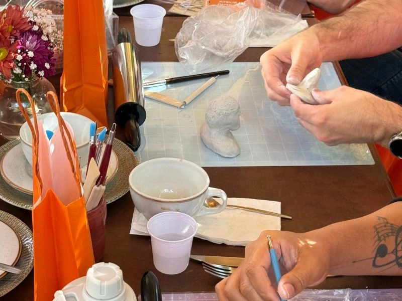 Workshop de Modelagem em Cerâmica Fria: Arte e Criação - Imagem 2