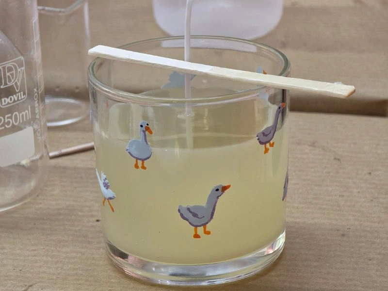 Workshop de Vela Personalizada: Pintura em Vidro & Aromas - Imagem 4